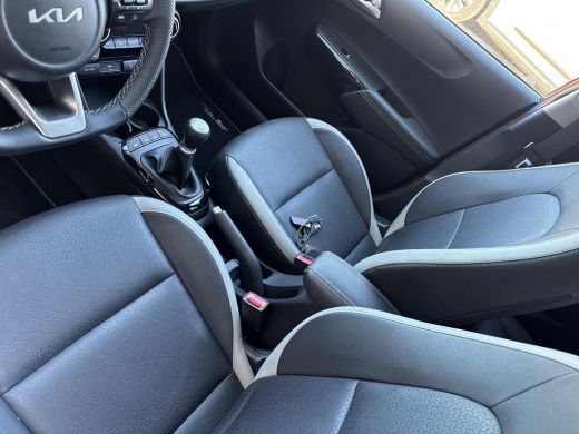 Kia Picanto 1.0 DPI GT-Line | SchuifDak | Leder | 16inch | Keyless ActivLease financial lease