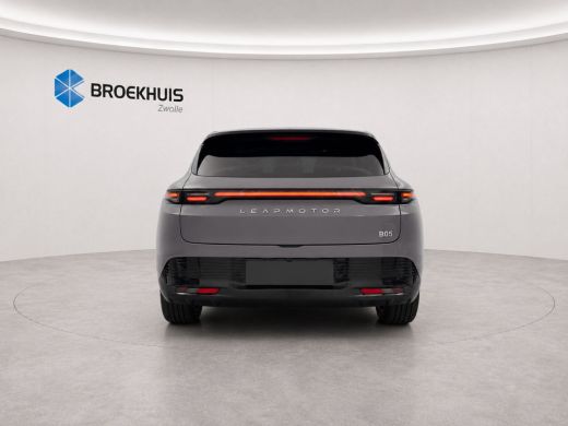 Leapmotor B05 ProMax Design 67.1 kWh | Carplay | Adaptieve Cruise Control | Panoramadak | Parkeersensor achter ... ActivLease financial lease