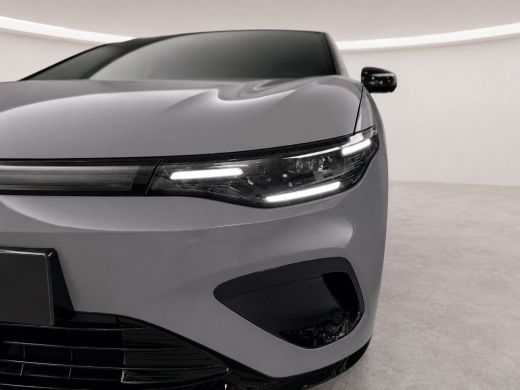 Leapmotor B05 ProMax Design 67.1 kWh | Carplay | Adaptieve Cruise Control | Panoramadak | Parkeersensor achter ... ActivLease financial lease