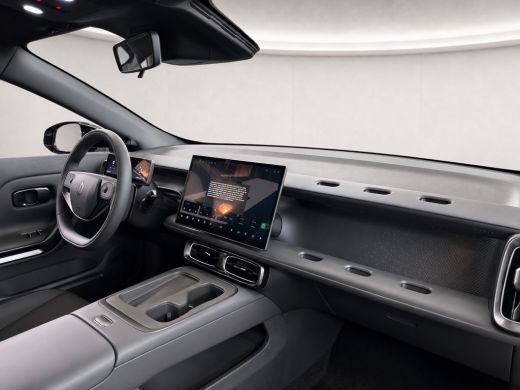 Leapmotor B05 ProMax Design 67.1 kWh | Carplay | Adaptieve Cruise Control | Panoramadak | Parkeersensor achter ... ActivLease financial lease