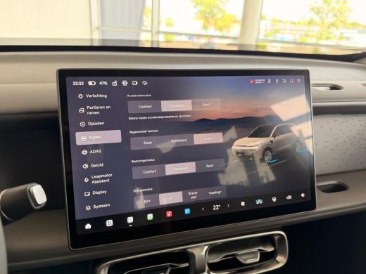 Leapmotor B10 Design Hybrid EV 18.8 kWh VOORRAAD ACTIE &euro;1000,- | Panoramadak | Carplay | Achteruitrijcamera | 1... ActivLease financial lease