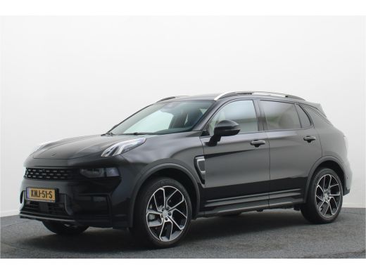 Lynk & Co 01 1.5 Plug-in Hybrid 360&deg; Camera, Panoramadak, Apple Carplay, ACC, Keyless, Zwarte hemel,, LED, 20'' ActivLease financial lease