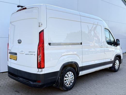 Maxus eDeliver9 72 kWh 204PK L2H2 280km WLTP Snelladen LED Carplay Cruise control Camera Airco Parkeersensoren v+a ActivLease financial lease