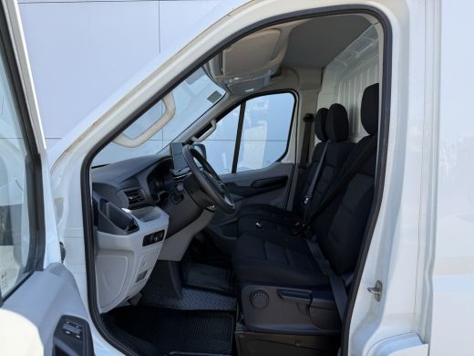 Maxus eDeliver9 72 kWh 204PK L2H2 280km WLTP Snelladen LED Carplay Cruise control Camera Airco Parkeersensoren v+a ActivLease financial lease