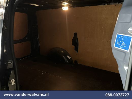 Mercedes-Benz Vito 110 CDI 102pk L2H1 Euro6 Airco | Imperiaal | Camera | Navigatie | Trekhaak | Apple Carplay | Crui... ActivLease financial lease