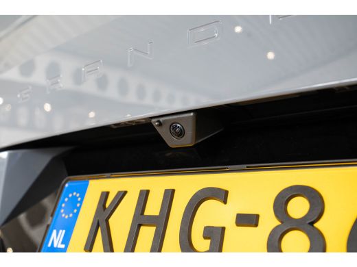 Opel Grandland 1.6 Turbo Plug-in-Hybrid Edition | 7.4KW Boordlader | Trekhaak | All-Season Banden | Stoel & Stuu... ActivLease financial lease