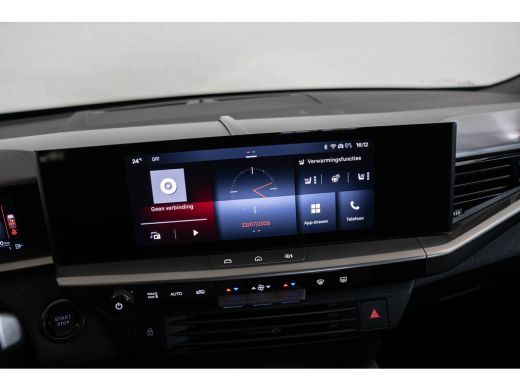 Opel Grandland 1.6 Turbo Plug-in-Hybrid Edition | 7.4KW Boordlader | Trekhaak | All-Season Banden | Stoel & Stuu... ActivLease financial lease