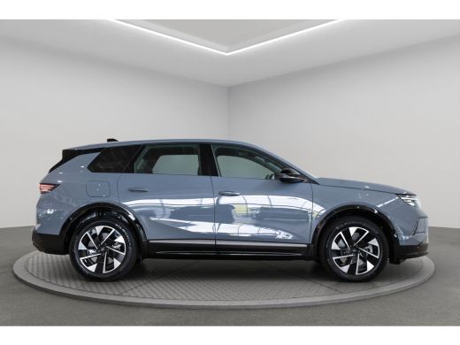 Opel Grandland 1.6 Turbo Plug-in-Hybrid Edition | 7.4KW Boordlader | Trekhaak | All-Season Banden | Stoel & Stuu... ActivLease financial lease