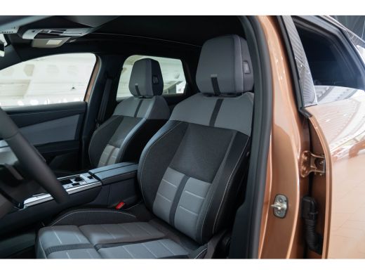 Opel Grandland GS Panoramadak | Head-up | Trekhaak | Focal Sound System | AGR Stoelen | Navigatie | ActivLease financial lease