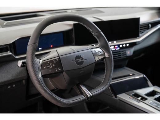 Opel Grandland GS Panoramadak | Head-up | Trekhaak | Focal Sound System | AGR Stoelen | Navigatie | ActivLease financial lease