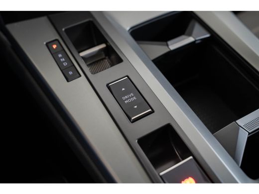 Opel Grandland GS Panoramadak | Head-up | Trekhaak | Focal Sound System | AGR Stoelen | Navigatie | ActivLease financial lease