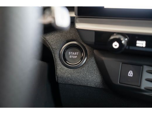 Opel Grandland GS Panoramadak | Head-up | Trekhaak | Focal Sound System | AGR Stoelen | Navigatie | ActivLease financial lease