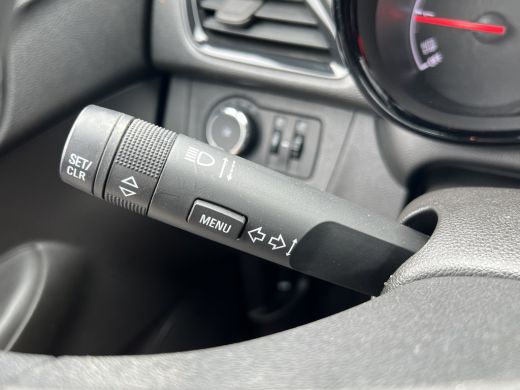 Opel KARL 1.0 ecoFLEX 120 Jaar Edition Airco | Cruise control | BTW auto | Spiegels elektrisch verstelbaar | ActivLease financial lease