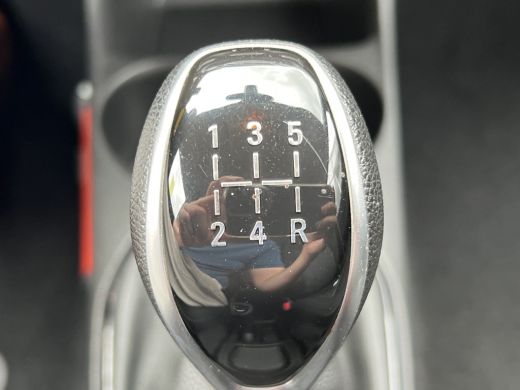 Opel KARL 1.0 ecoFLEX 120 Jaar Edition Airco | Cruise control | BTW auto | Spiegels elektrisch verstelbaar | ActivLease financial lease