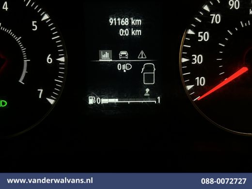 Renault Trafic 2.0 dCi 131pk L2H1 Euro6 Airco | LED | Cruisecontrol | 2500kg Trekhaak | Parkeersensoren Bijrijde... ActivLease financial lease