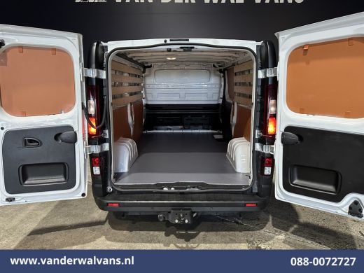 Renault Trafic 2.0 dCi 131pk L2H1 Euro6 Airco | LED | Cruisecontrol | 2500kg Trekhaak | Parkeersensoren Bijrijde... ActivLease financial lease