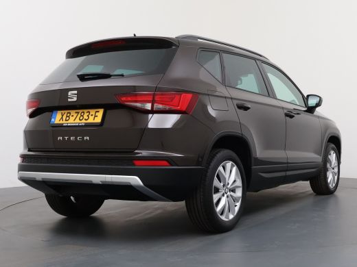 Seat Ateca 1.4 EcoTSI FR Business Intense | Achterbank in delen neerklapbaar | Airco (automatisch) | Alarm k... ActivLease financial lease