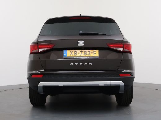 Seat Ateca 1.4 EcoTSI FR Business Intense | Achterbank in delen neerklapbaar | Airco (automatisch) | Alarm k... ActivLease financial lease