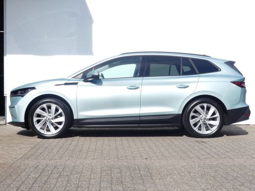 Skoda Enyaq iV 60 First Edition | TREKHAAK | ADAPTIVE CRUISE | CAMERA | STUUR+STOELVERWARMING | ELEKTRISCHE ACHT... ActivLease financial lease