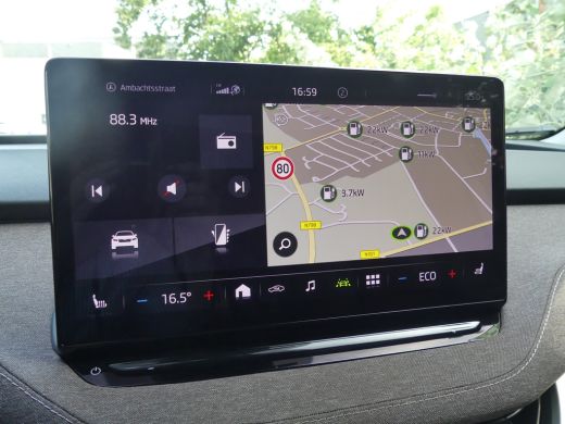 Skoda Enyaq iV 60 First Edition | TREKHAAK | ADAPTIVE CRUISE | CAMERA | STUUR+STOELVERWARMING | ELEKTRISCHE ACHT... ActivLease financial lease