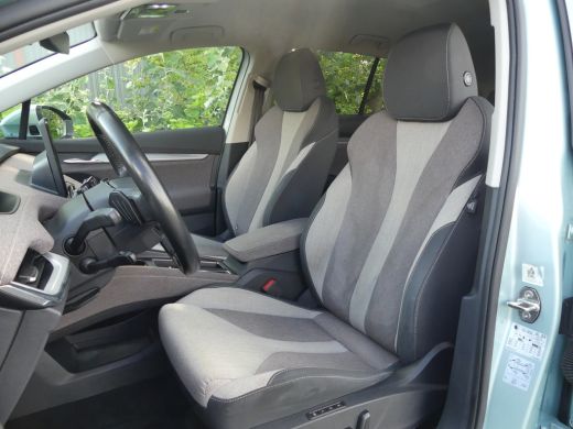 Skoda Enyaq iV 60 First Edition | TREKHAAK | ADAPTIVE CRUISE | CAMERA | STUUR+STOELVERWARMING | ELEKTRISCHE ACHT... ActivLease financial lease