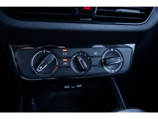 Skoda Fabia 1.0 TSI Selection | Airco | Apple Carplay/Android Auto|telefoonintegratie premium | Cruise control ActivLease financial lease