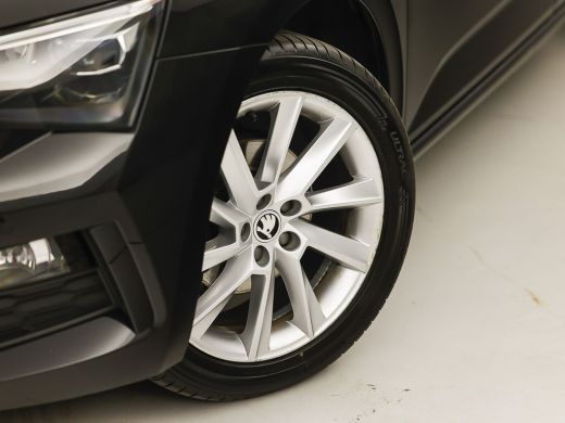Skoda Scala 1.0 TSI Sport Automaat (GROOT NAVI, VIRTUAL COCKPIT, CLIMATE, APPLE CARPLAY, STOELVERWARMING, NIE... ActivLease financial lease