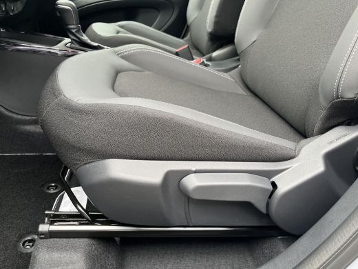 Toyota Aygo Hybrid 115 envy | JBL PACK | &euro; 1.000 extra inruilwaarde | ActivLease financial lease