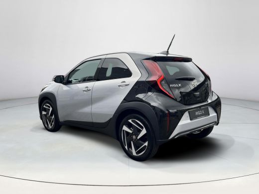 Toyota Aygo Hybrid 115 envy | JBL PACK | &euro; 1.000 extra inruilwaarde | ActivLease financial lease