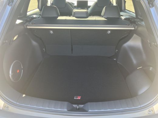 Toyota Corolla Cross Hybrid 180 GR Sport | Plus Pack | &euro; 2.000 extra inruilwaarde | ActivLease financial lease