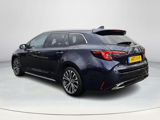 Toyota Corolla Touring Sports Hybrid 140 Dynamic ActivLease financial lease