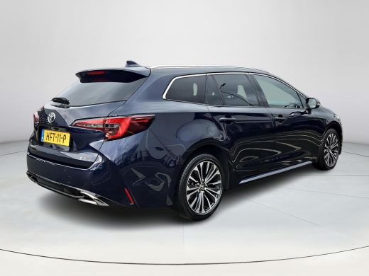Toyota Corolla Touring Sports Hybrid 140 Dynamic ActivLease financial lease