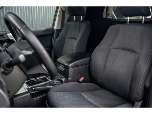 Toyota Land Cruiser 2.8 D-4D | 177 PK | Automaat | 4X4 | 1e Eigenaar | Trekhaak 3.5T | Camera | Cruise | Airco ActivLease financial lease