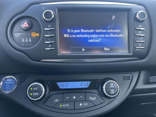 Toyota Yaris 1.5 Hybrid Y20 | Navigatie | Parkeersensoren | Licht metalen velgen | Keyless entry | ActivLease financial lease