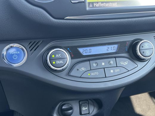 Toyota Yaris 1.5 Hybrid Y20 | Navigatie | Parkeersensoren | Licht metalen velgen | Keyless entry | ActivLease financial lease