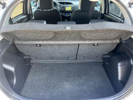 Toyota Yaris 1.5 Hybrid Y20 | Navigatie | Parkeersensoren | Licht metalen velgen | Keyless entry | ActivLease financial lease