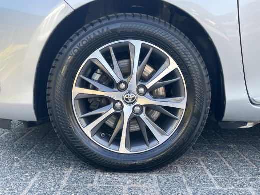Toyota Yaris 1.5 Hybrid Y20 | Navigatie | Parkeersensoren | Licht metalen velgen | Keyless entry | ActivLease financial lease