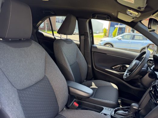 Toyota Yaris Cross 1.5 Hybrid 115 Dynamic Winterpakket | Cruise adaptief ActivLease financial lease