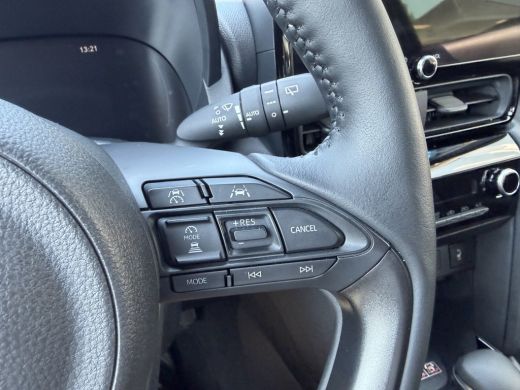 Toyota Yaris Cross 1.5 Hybrid 115 Dynamic Winterpakket | Cruise adaptief ActivLease financial lease