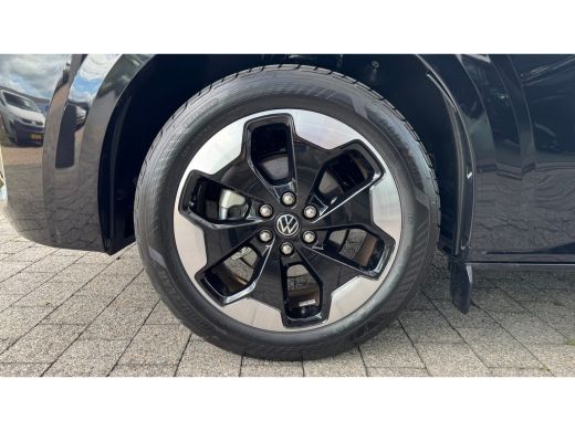 Volkswagen e-Transporter 8 persoons Style 218PK/160kW 64 kWh | Achteruitrijcamera | Airco (automatisch) | Airco separaat a... ActivLease financial lease