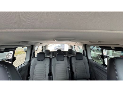 Volkswagen e-Transporter 8 persoons Style 218PK/160kW 64 kWh | Achteruitrijcamera | Airco (automatisch) | Airco separaat a... ActivLease financial lease