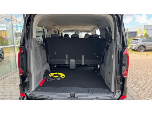 Volkswagen e-Transporter 8 persoons Style 218PK/160kW 64 kWh | Achteruitrijcamera | Airco (automatisch) | Airco separaat a... ActivLease financial lease