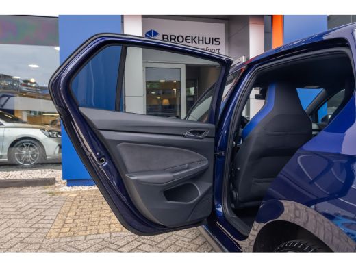 Volkswagen Golf 1.4 eHybrid GTE | Apple Carplay/Android Auto | Keyless | Stuur- Stoelverwarming | Achteruitrijcam... ActivLease financial lease
