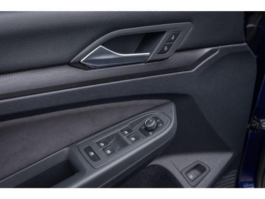 Volkswagen Golf 1.4 eHybrid GTE | Apple Carplay/Android Auto | Keyless | Stuur- Stoelverwarming | Achteruitrijcam... ActivLease financial lease