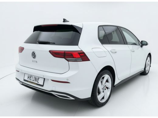 Volkswagen Golf GTE 245PK HYBRID SPORT CARPLAY/ACC/SFEERVERL/STUURVERW. ActivLease financial lease