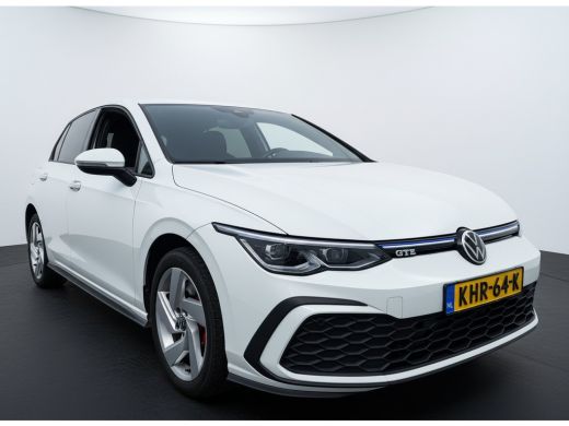 Volkswagen Golf GTE 245PK HYBRID SPORT CARPLAY/ACC/SFEERVERL/STUURVERW. ActivLease financial lease