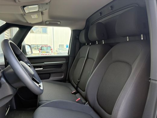 Volkswagen ID. Buzz Cargo Cargo 77 KWH 204 pk | Cruise control | Apple Carplay | Stoelverwarming | ActivLease financial lease