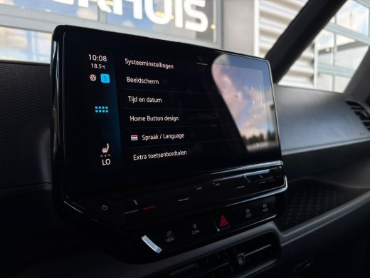 Volkswagen ID. Buzz Cargo Cargo 77 KWH 204 pk | Cruise control | Apple Carplay | Stoelverwarming | ActivLease financial lease