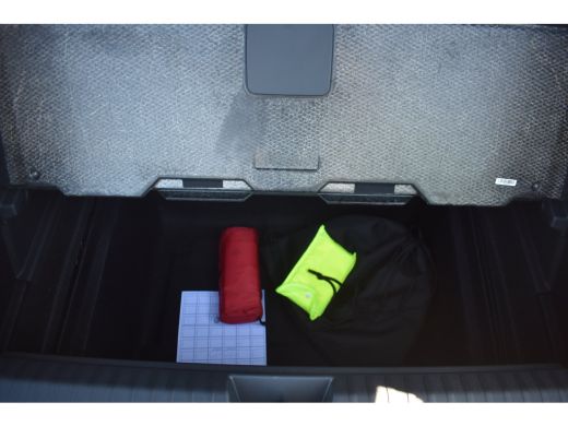Volkswagen ID. Polo Life First Edition | Airconditioning automatisch, 2-zone (Climatronic) | Automatische afstandsreg... ActivLease financial lease