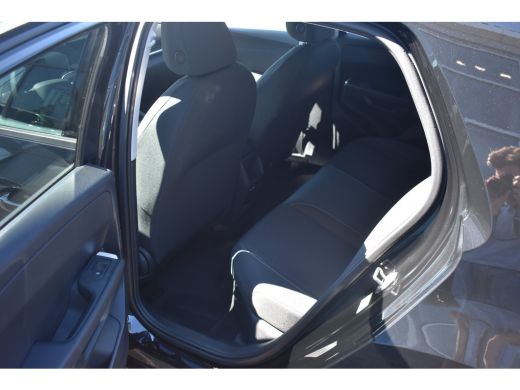 Volkswagen ID. Polo Life First Edition | Airconditioning automatisch, 2-zone (Climatronic) | Automatische afstandsreg... ActivLease financial lease